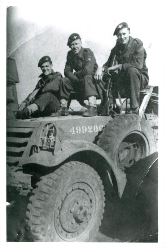 Men of 2 PARA on patrol on Christmas Day in Haifa, 1947.
