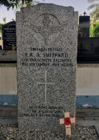 Grave of Paul R A Sheppard