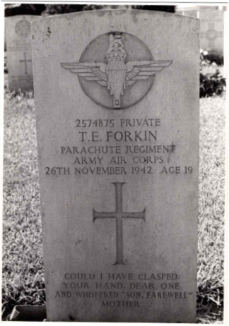 Headstone of Thomas E Forkin, Beja War Cemetery, Tunisia