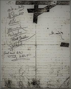 Signatures of those present on 22 October 1944 before their escape in what was Pegasus I.