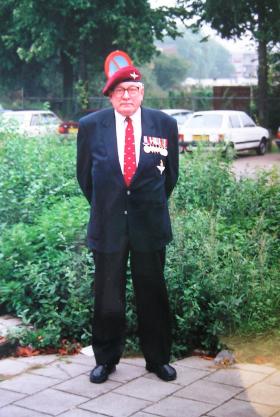  Sgt.Gordon T.P.Strong. Oosterbeek. 1990s