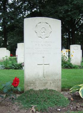 Gravestone of Cpl Nixon 63 Coy RASC Oosterbeek July 2014