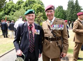 OS Brig. Julian Thompson and Lt Gen. Andrew Harrison Falkland 40, Aldershot