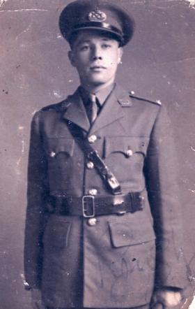 Stanley J Jeavons in officers uniform before joining the airborne forces  