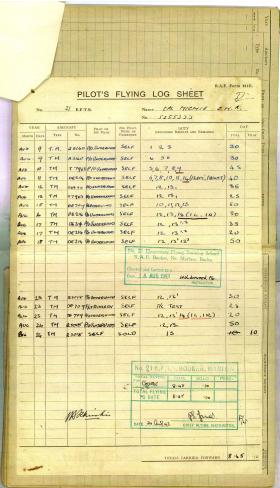 Flight log of Staff Sergeant Michie's training in a Tiger Moth to use Horsa gliders (1943)