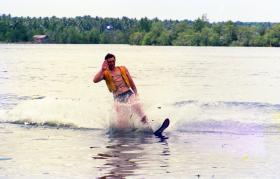 OS Cpl Shard Water Skiing 