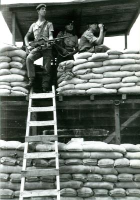PARAs manning a checkpoint, Aden, 1967