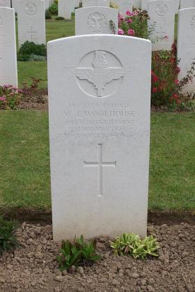Gravestone of Walter T Woolhouse, St Desir War Cemetery, Normandy