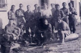 Group photo of members of 1st Independent Parachute Platoon relaxing