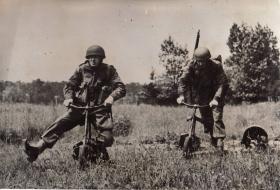 Paratroopers demonstrate Airborne Welbikes