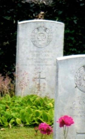 Headstone of Sapper Howell Bevan 