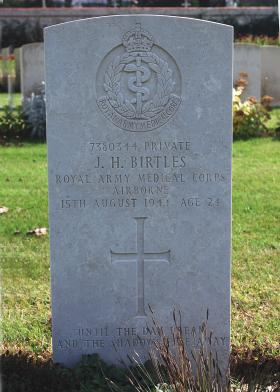 Headstone for Pte J H Birtles RAMC, Mazargues War Cemetery.