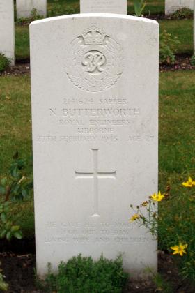 Headstone of Sapper Norman Butterworth at Oosterbeek War Cemetery, Arnhem.