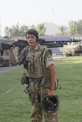 3 PARA soldier carrying a GPMG, Kandahar, Afghanistan, 2008