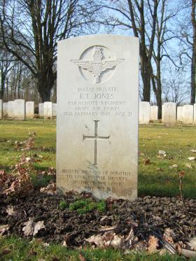 Grave of Ernest T Jones, Hotton War Cemetery, Belgium, 2015.