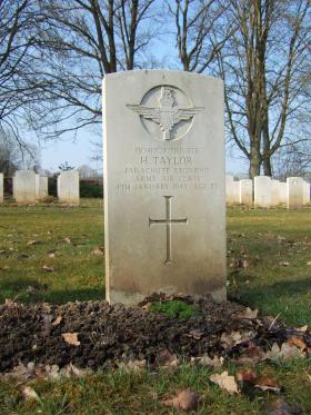 Grave of Pte Harry Taylor, Hotton War Cemetery, Belgium, 2015.