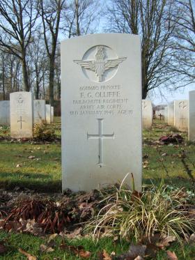 Grave of Pte Frank G Olliffe, Hotton War Cemetery, Belgium, 2015. 