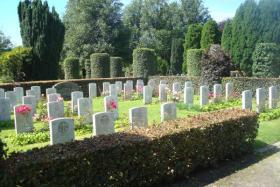 Eiganes Cemetery, burial place of many of the Op Freshman casualties, during Summer months