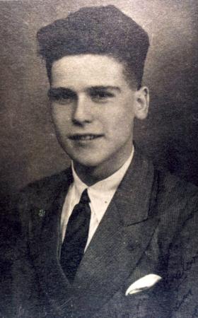 Harold Rowbotham before enlisting.