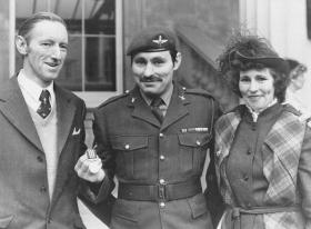 L/Cpl Bill Bentley MM with parents at Buckingham Palace, 1982