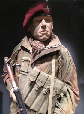 Mannequin representing a Para in action in 1944, installed in Airborne Assault, Duxford.