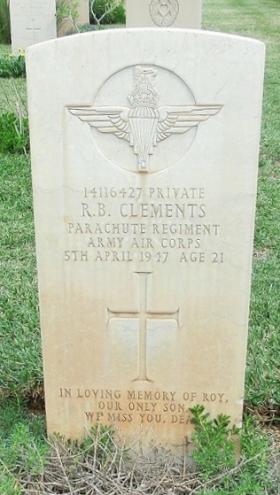 Grave of Pte R B Clements, Khayat Beach Cemetery Israel, 1 January 2015