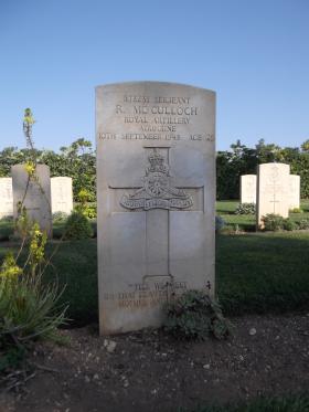 Headstone of Sgt Robert McCulloch, Bari War Cemetery, November 2011.