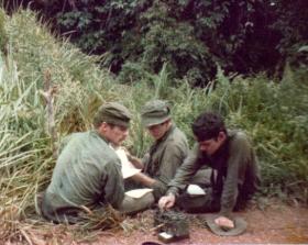 Sitrep time in Singapore, 3 PARA,  1975.