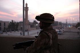 Soldier from 2 PARA at an OP in Al Muthanna province, Iraq, Op Telic 7, 2006