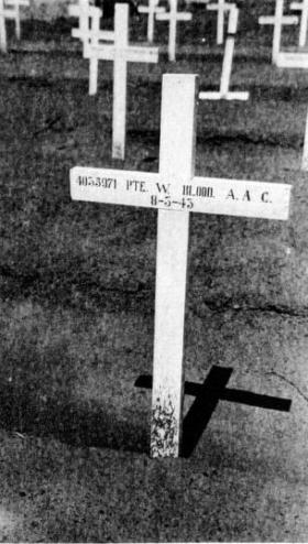 Photo of the original war grave at Tabarka Ras Rajel supplied to relatives