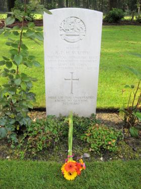 Headstone of Major APH Waddy, Oosterbeek War Cemetery, 2010.