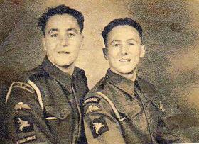 Sapper Frank Wolfe with unidentified Parachute Regiment soldier, c1944.