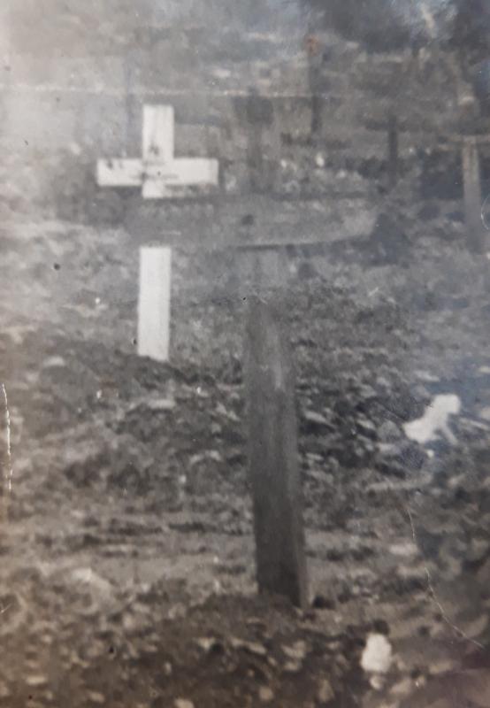 OS Field grave for Norman Scott, Bure, Belgium
