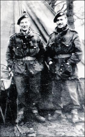 Lt's. Tony Bowler & Richard Todd. 7 Para Bn. Wales, just before D.Day 1944