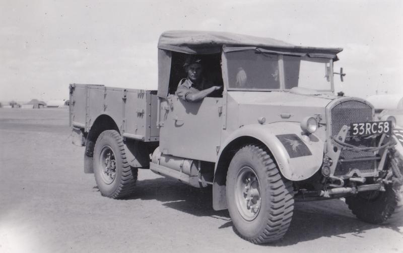 OS 1952-04 15cwt truck,3 Para. Shandur Camp Egypt (DH pic)