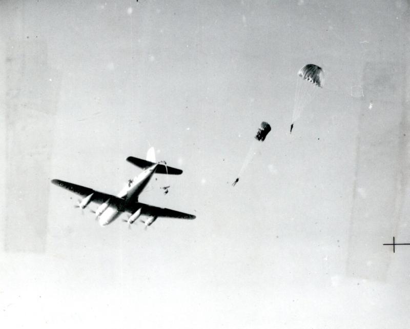 AA Paratroopers jumping from a Hastings 