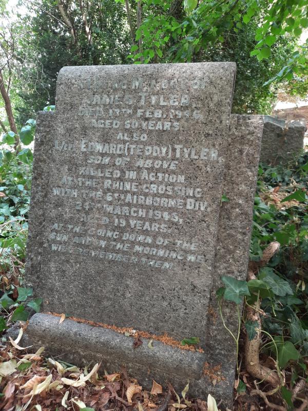 OS Edward Tyler grave stone