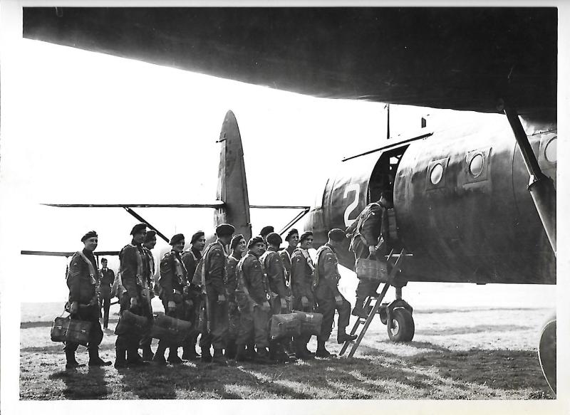 OS Troops embarking on Horsa Glider at Brize Norton 1944