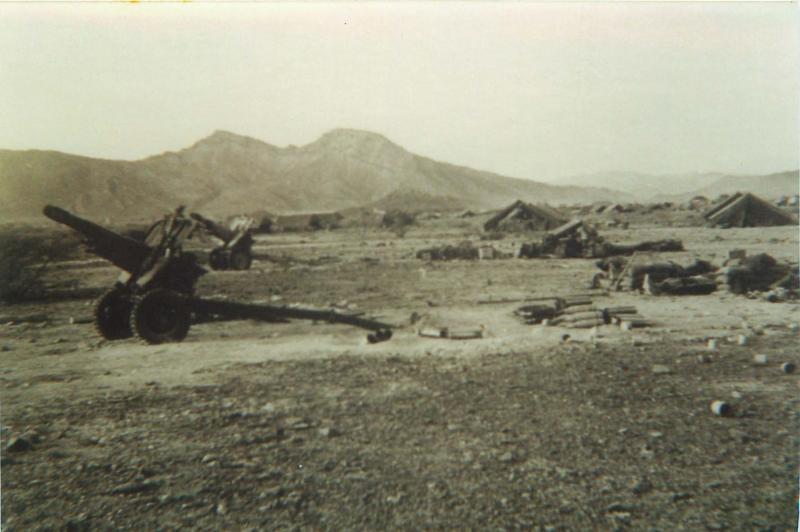 3rd Royal Horse Artillery gun position and tents at Thumier Airfield, Aden, 1964