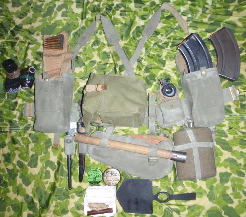 Example of WW2 Paratrooper webbing and weapons consist