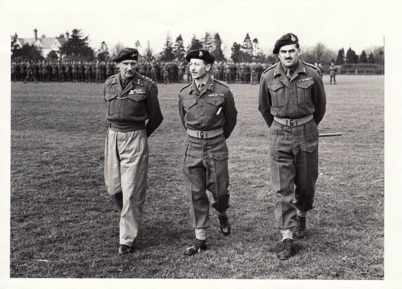 Field Marshall Montgomery, Brigadier Hackett & Maj Gen Urquhart
