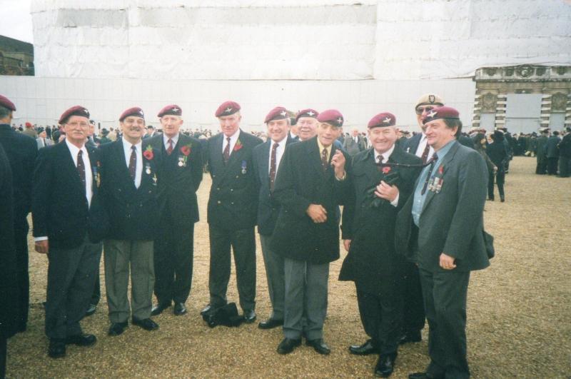 Guards Parachute Association Members on Cenotaph Parade 2004