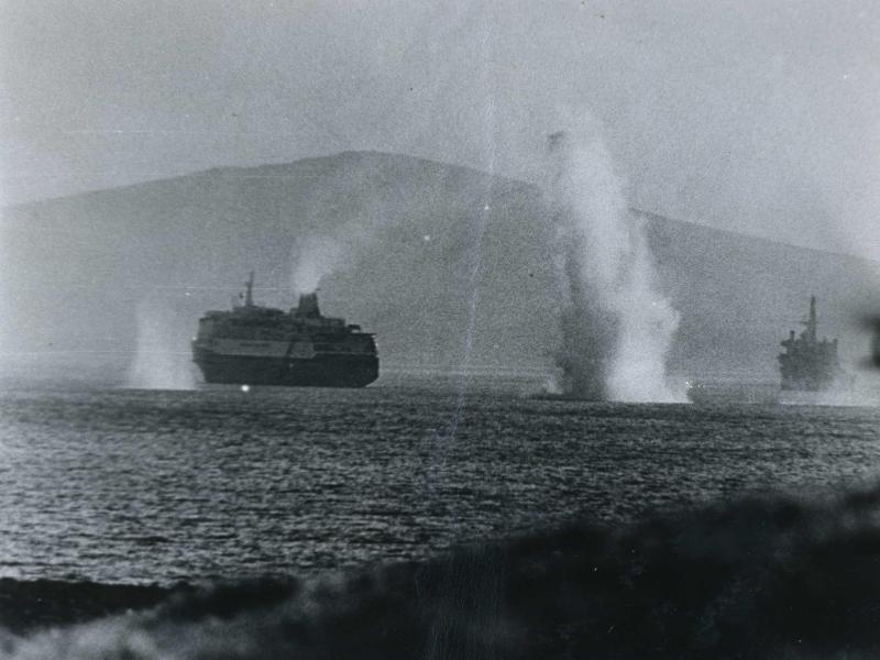 OS Argentine bombs explode near the MV Norland, San Carlos Water, Falklands, 1982