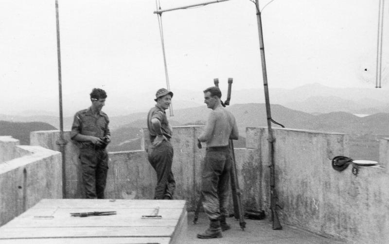 Guardsmen of Guards Parachute Company at on observation post in Hong Kong, 1968