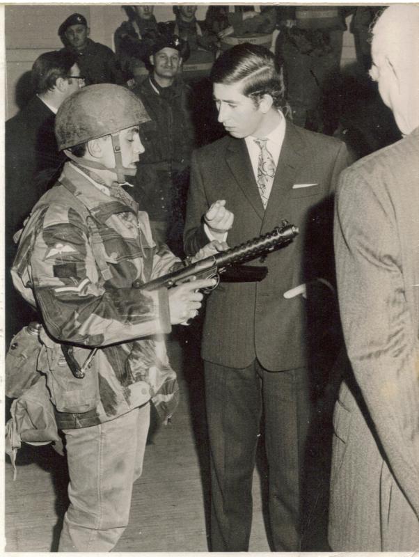 Prince Charles, HQ Company, Pudsey. Fitzy, A Coy, showing the workings of the SMG.
