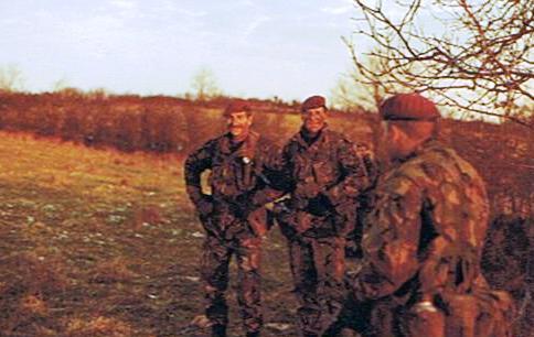Legs Lane (left) with Lorne Stuart(r) and Sid Baldwin (back showing) Mortar Pl, 2 Para, South Armagh, 1984/85 tour